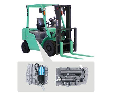 وحدة الرفع الهيدروليكي في الجرار